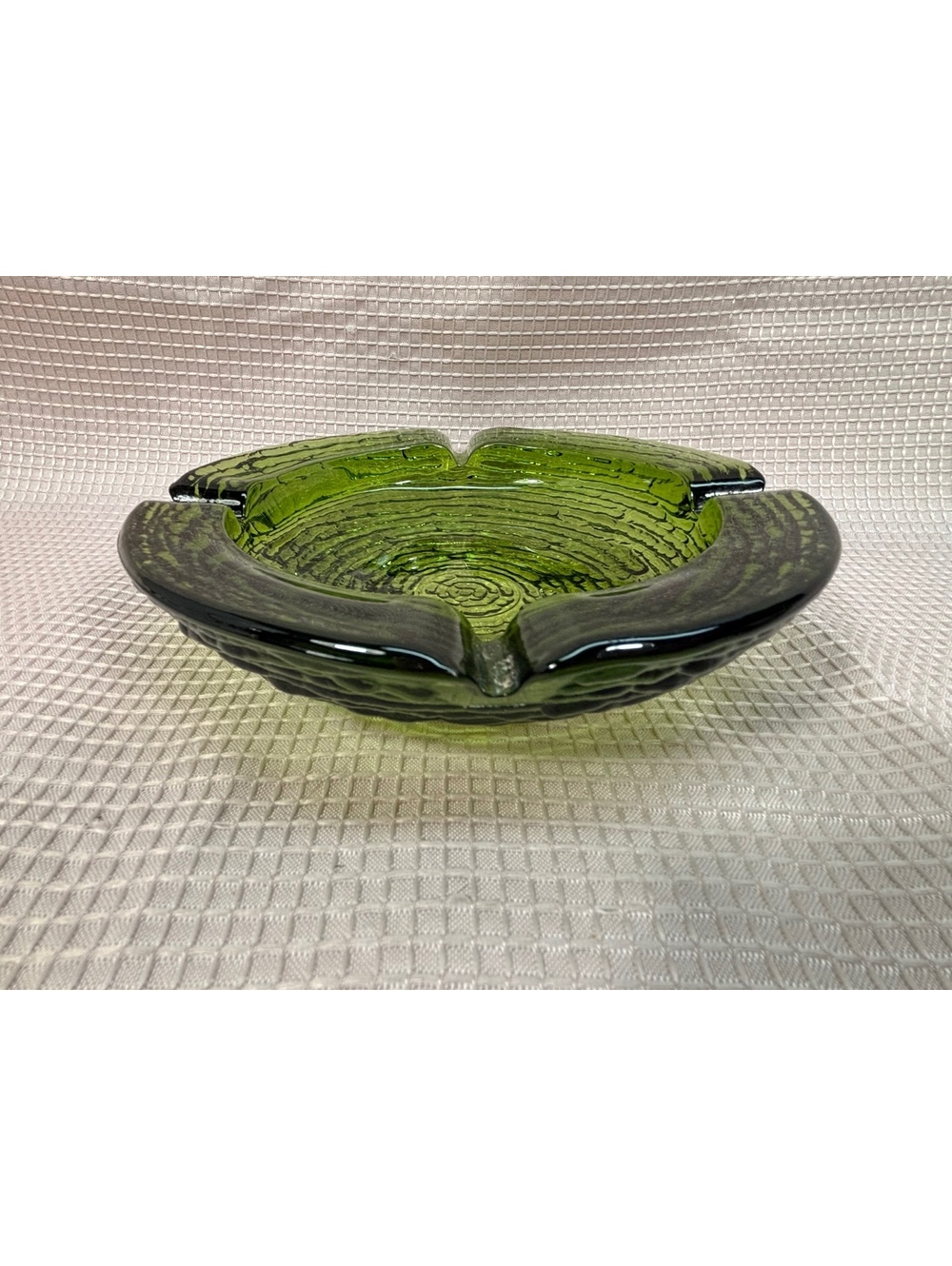 289 - Anchor Hocking "Soreno" avocado green glass ashtray 6”